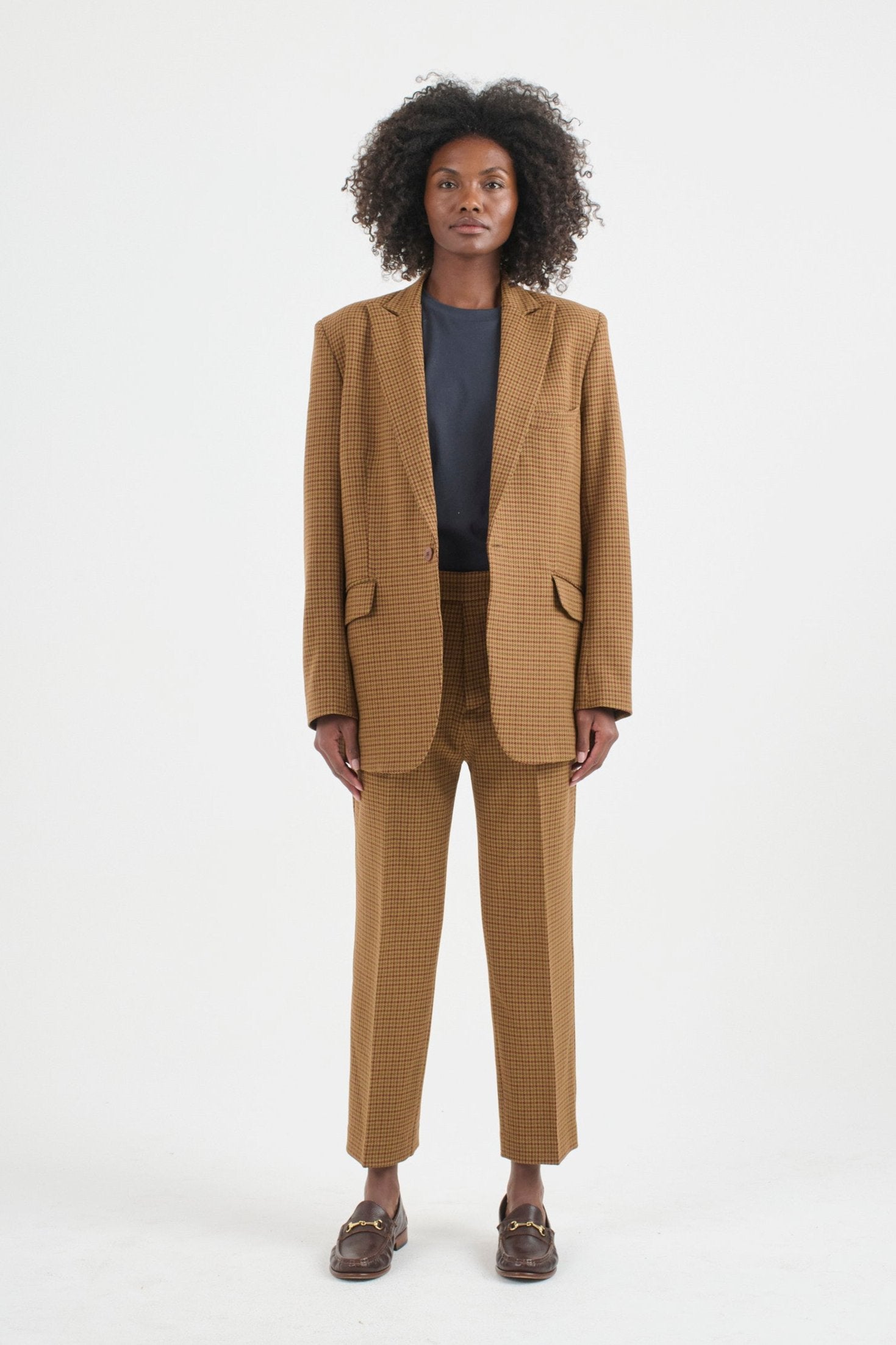The Julius Blazer in Burgundy Brown Houndstooth. On body front - Jamie Haller