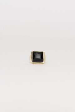 The Luques Square Signet Ring in Onyx