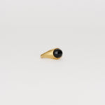 The Francis Oval Signet Ring in Onyx
