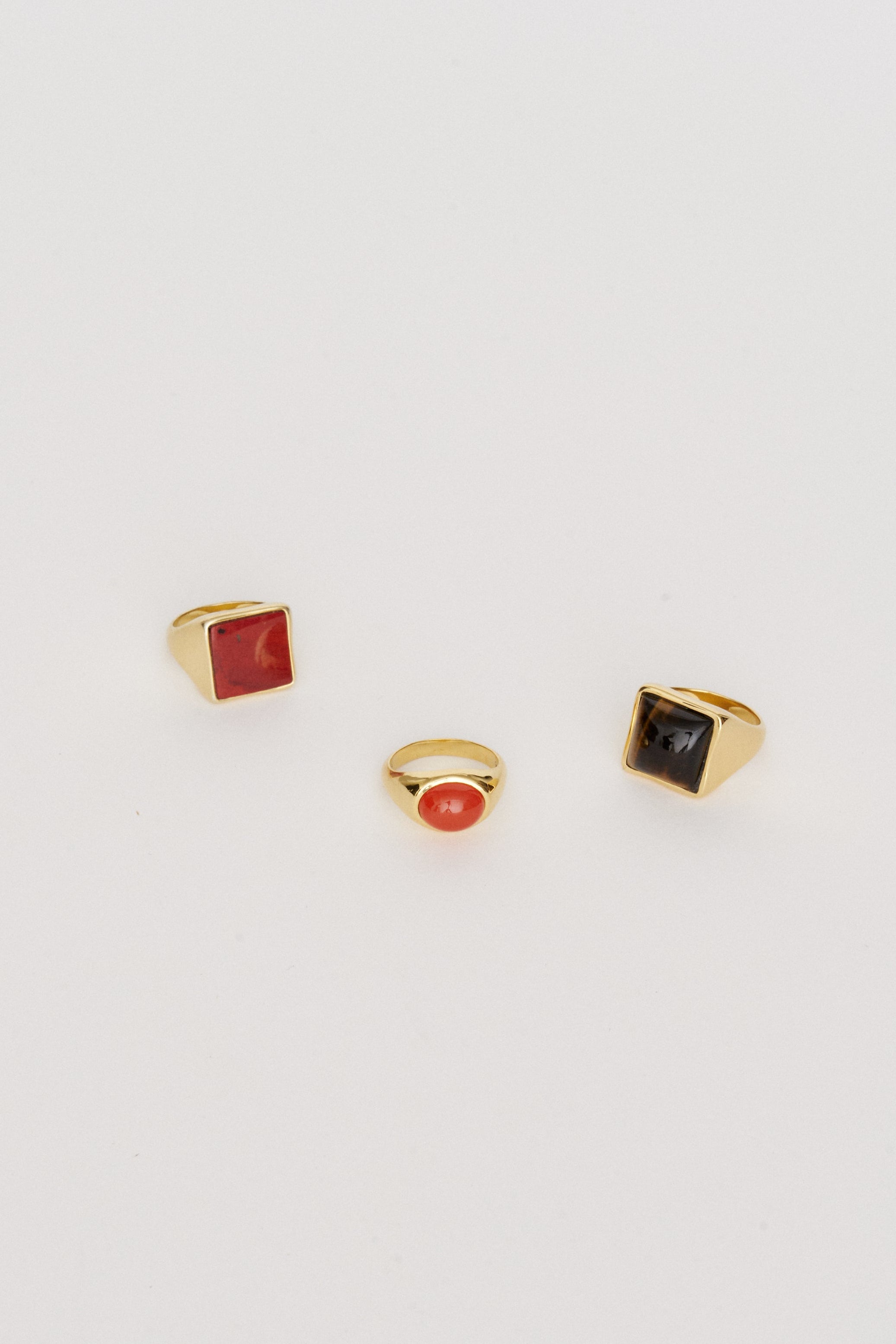 The Luques Square Signet Ring in Red Agate