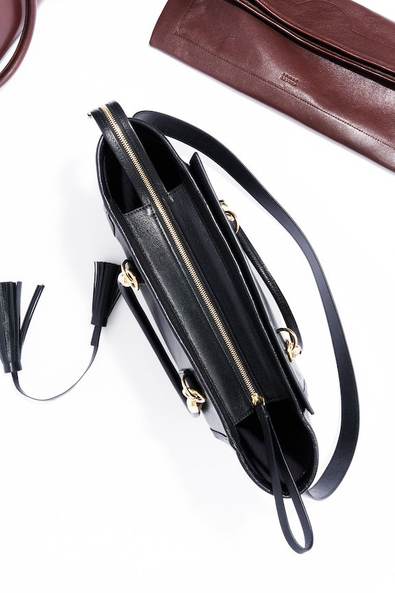 The Trap Tote in Black