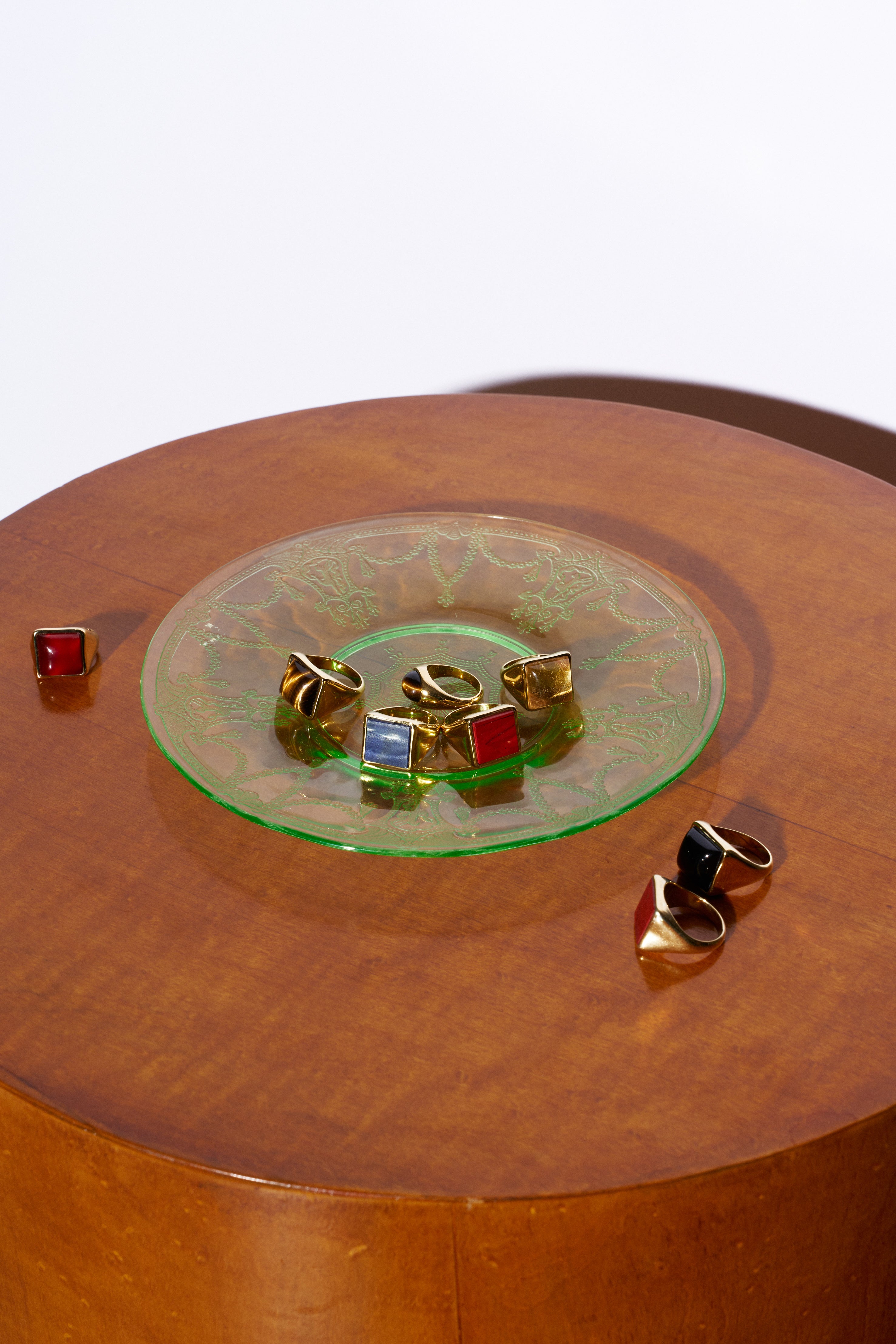 The Francis Oval Signet Ring in Tigers Eye