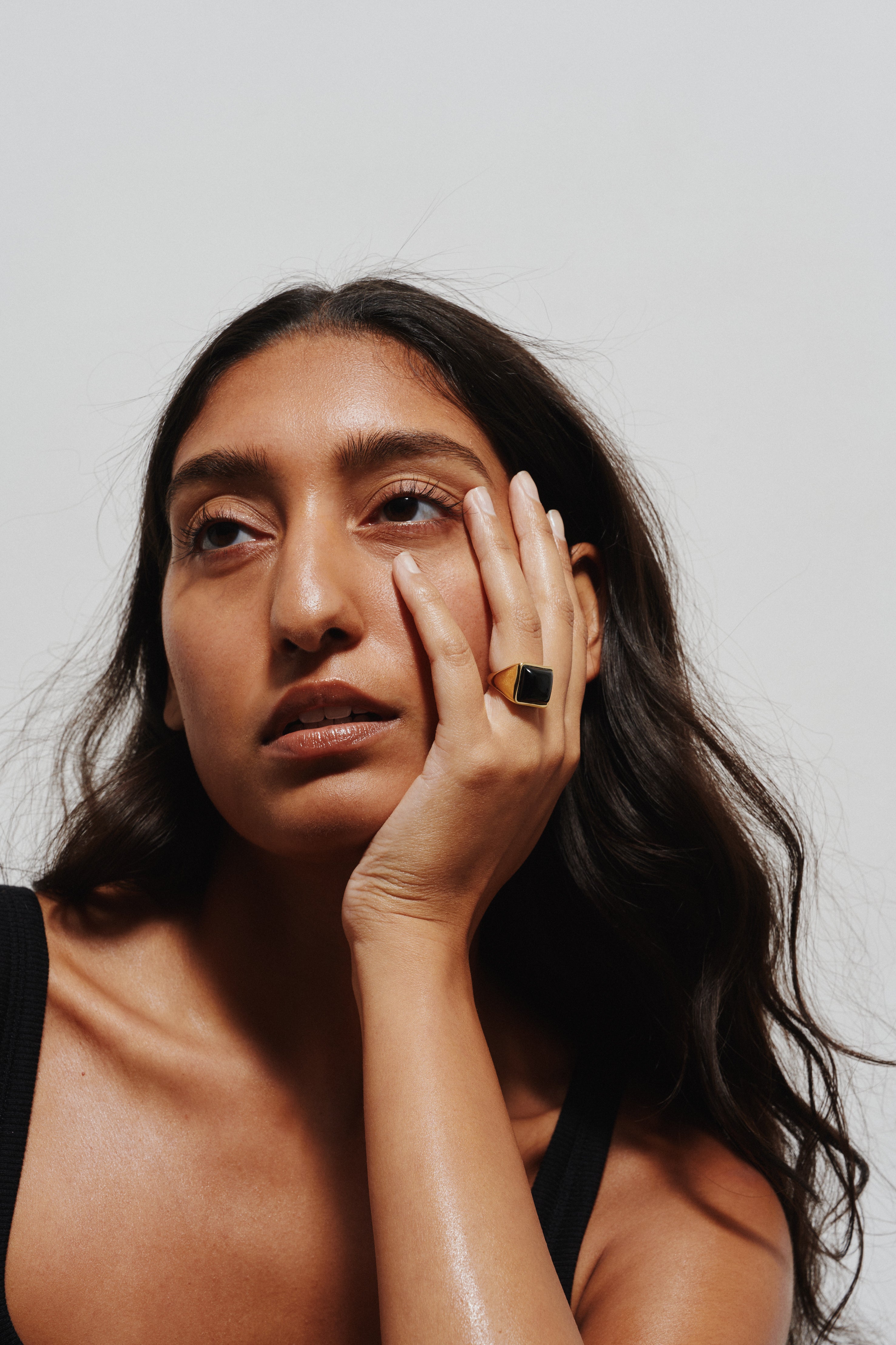 The Luques Square Signet Ring in Onyx