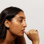 The Francis Oval Signet Ring in Onyx