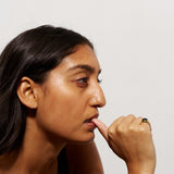 The Francis Oval Signet Ring in Onyx