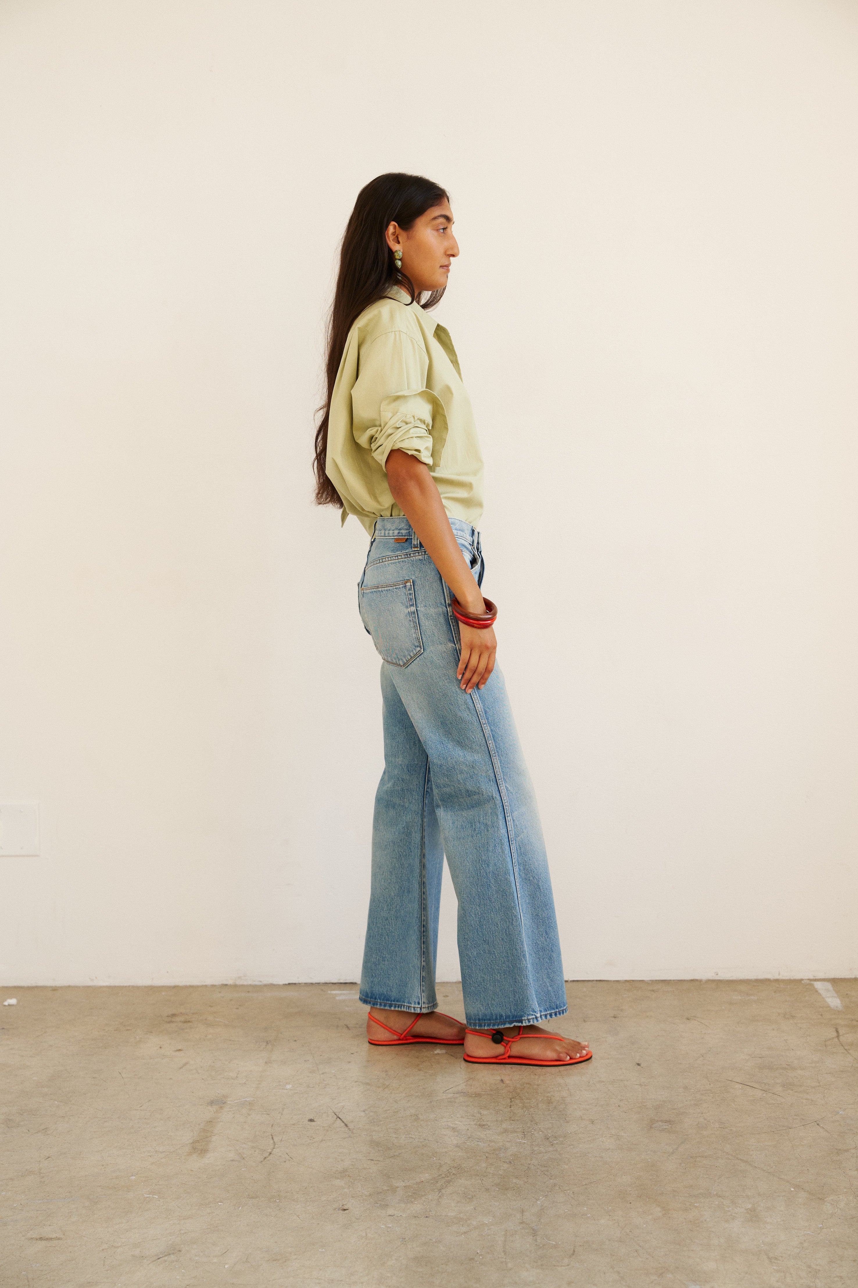 The Bell Crop in Beach Indigo