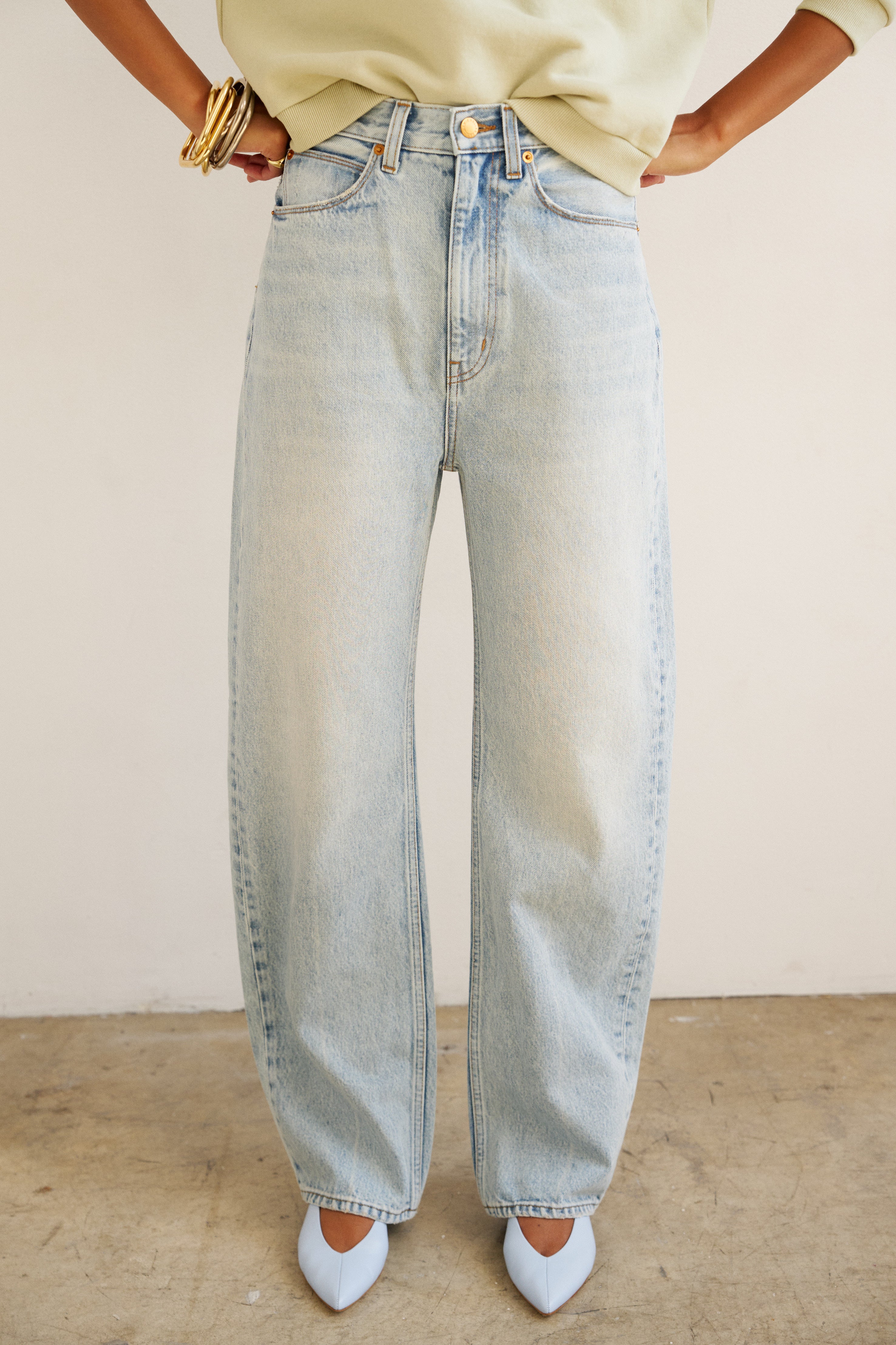 The Fan Jean in Light Stone