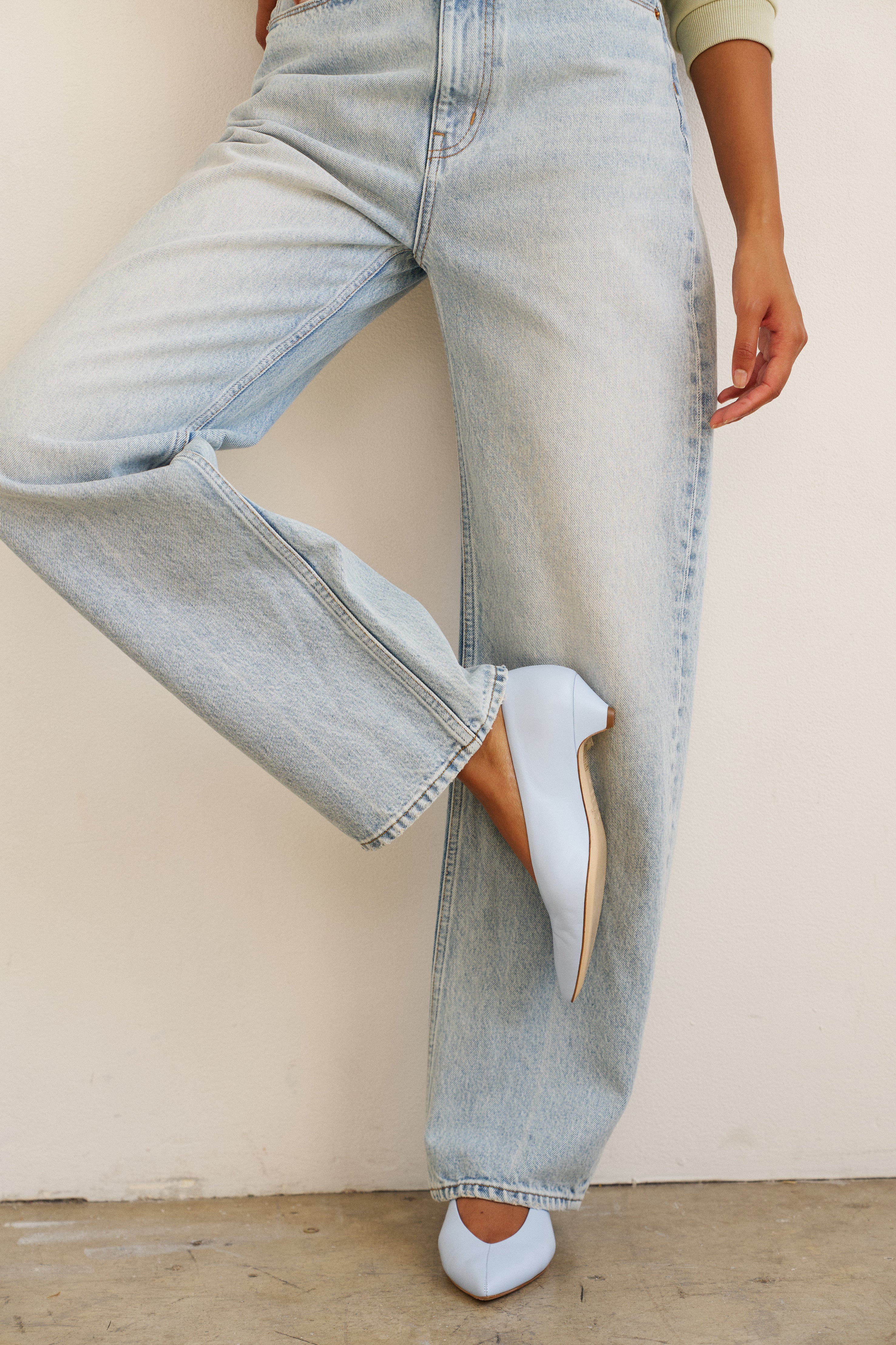 The Fan Jean in Light Stone