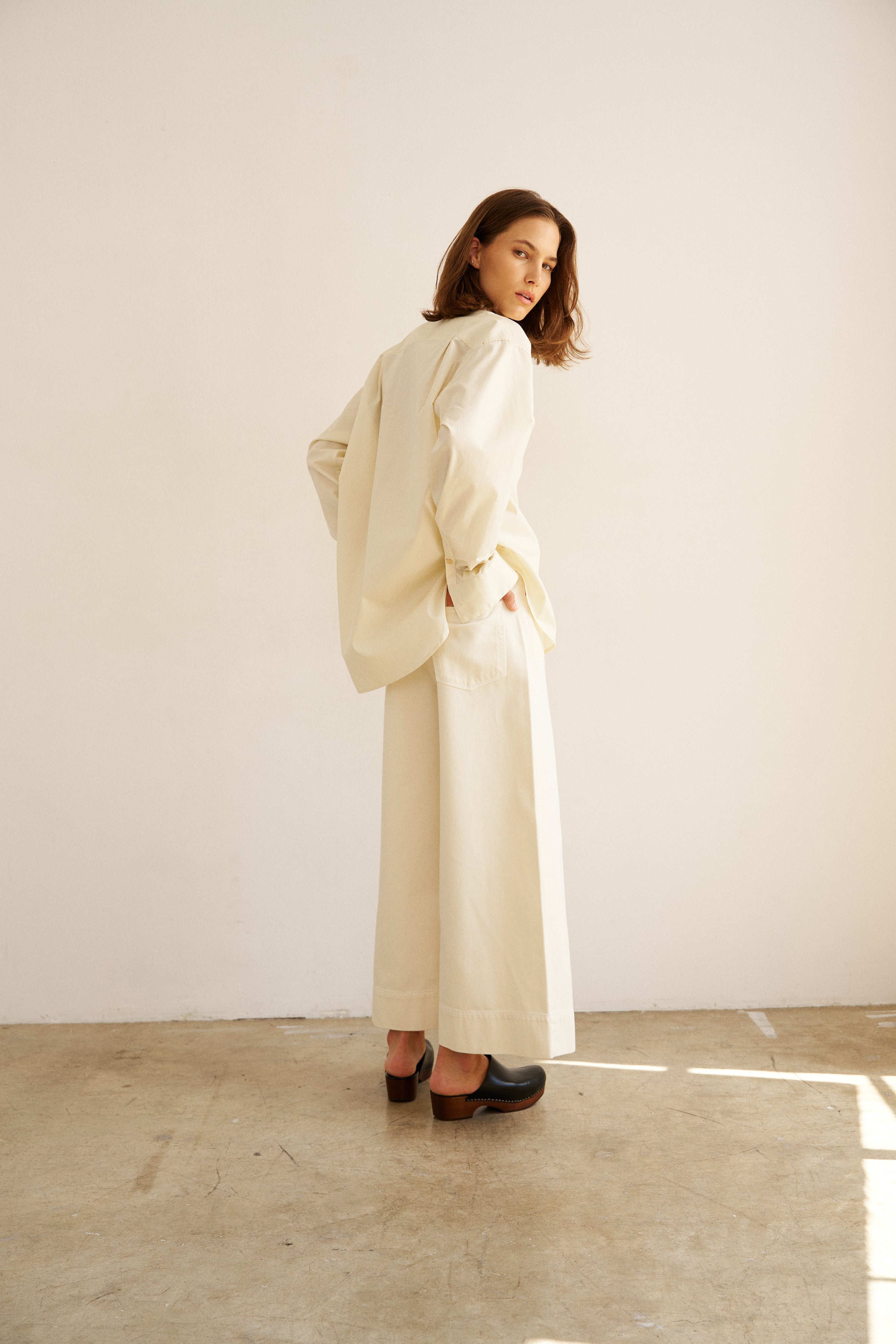 The Weekend Shirt in Ecru