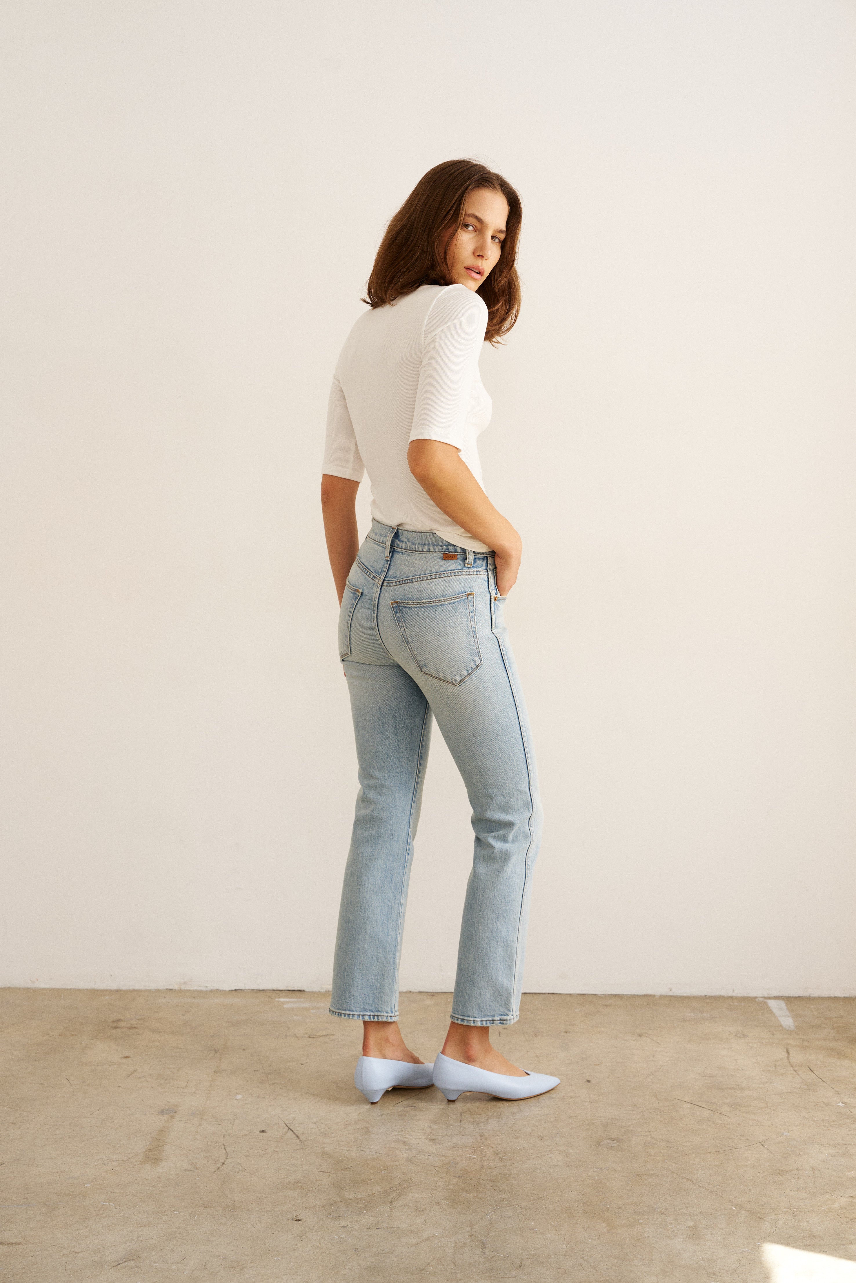 The Rooney Mid in Light Vintage