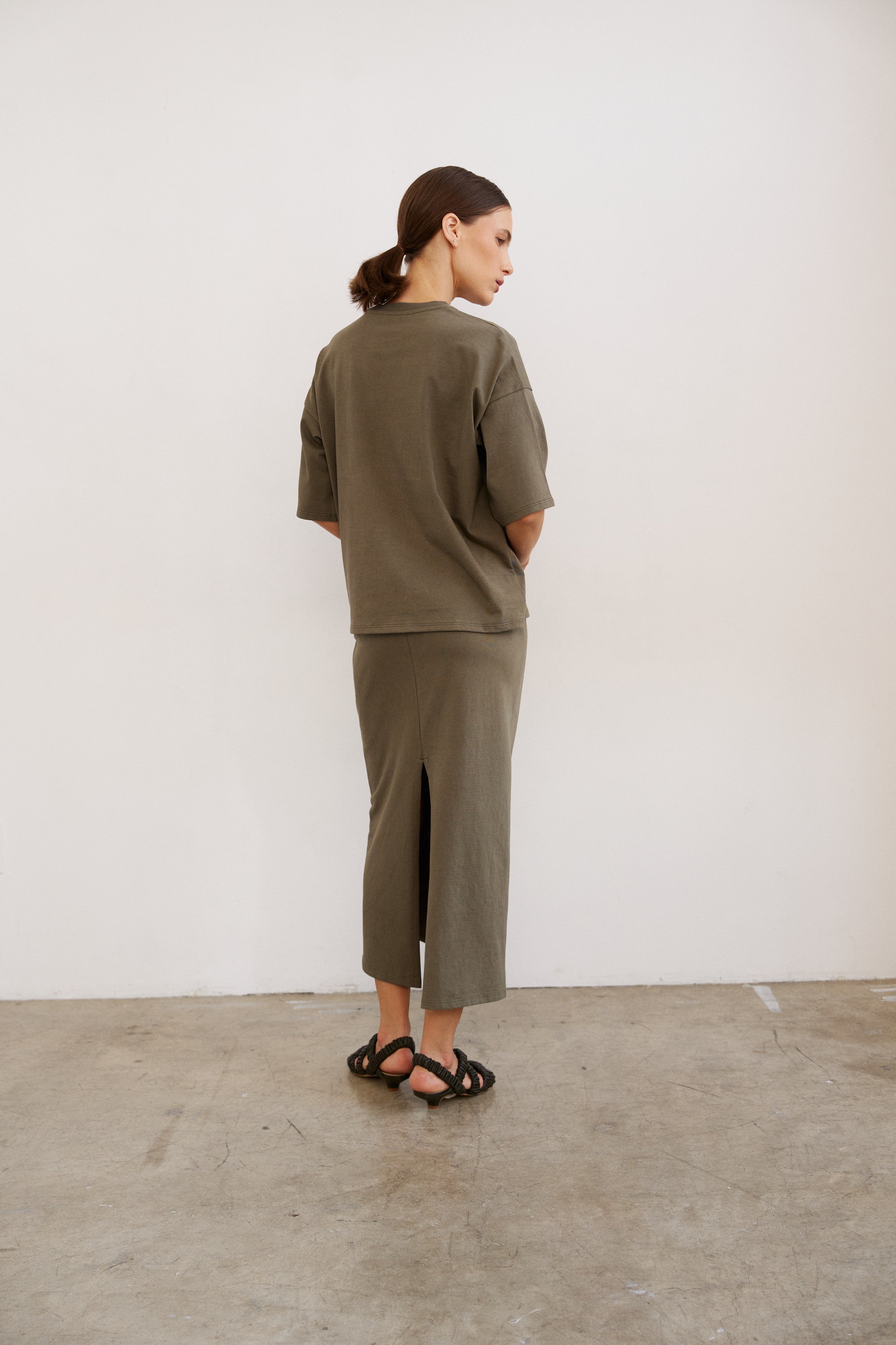 The Column Skirt in Olive