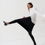 The Stirrup in Black