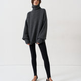 The Stirrup in Black