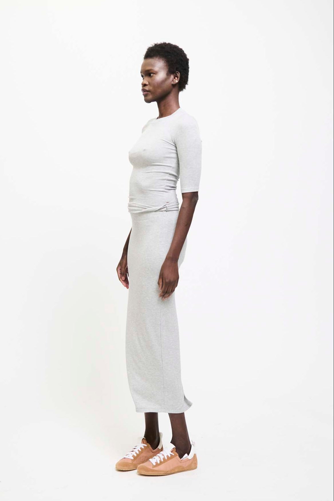 The Rib Pencil Skirt in Heather Grey