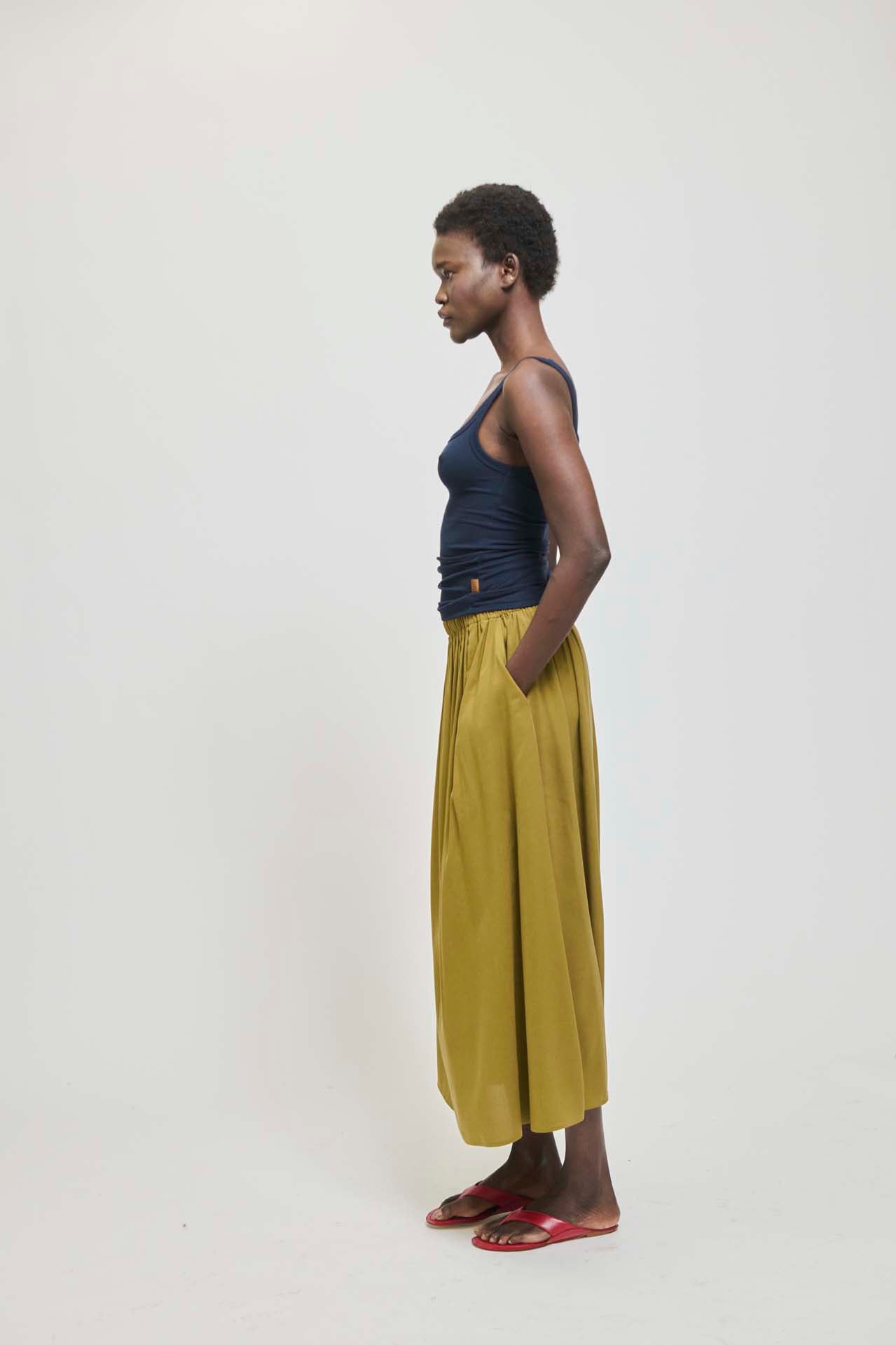 The Midi Swing Skirt in Avo