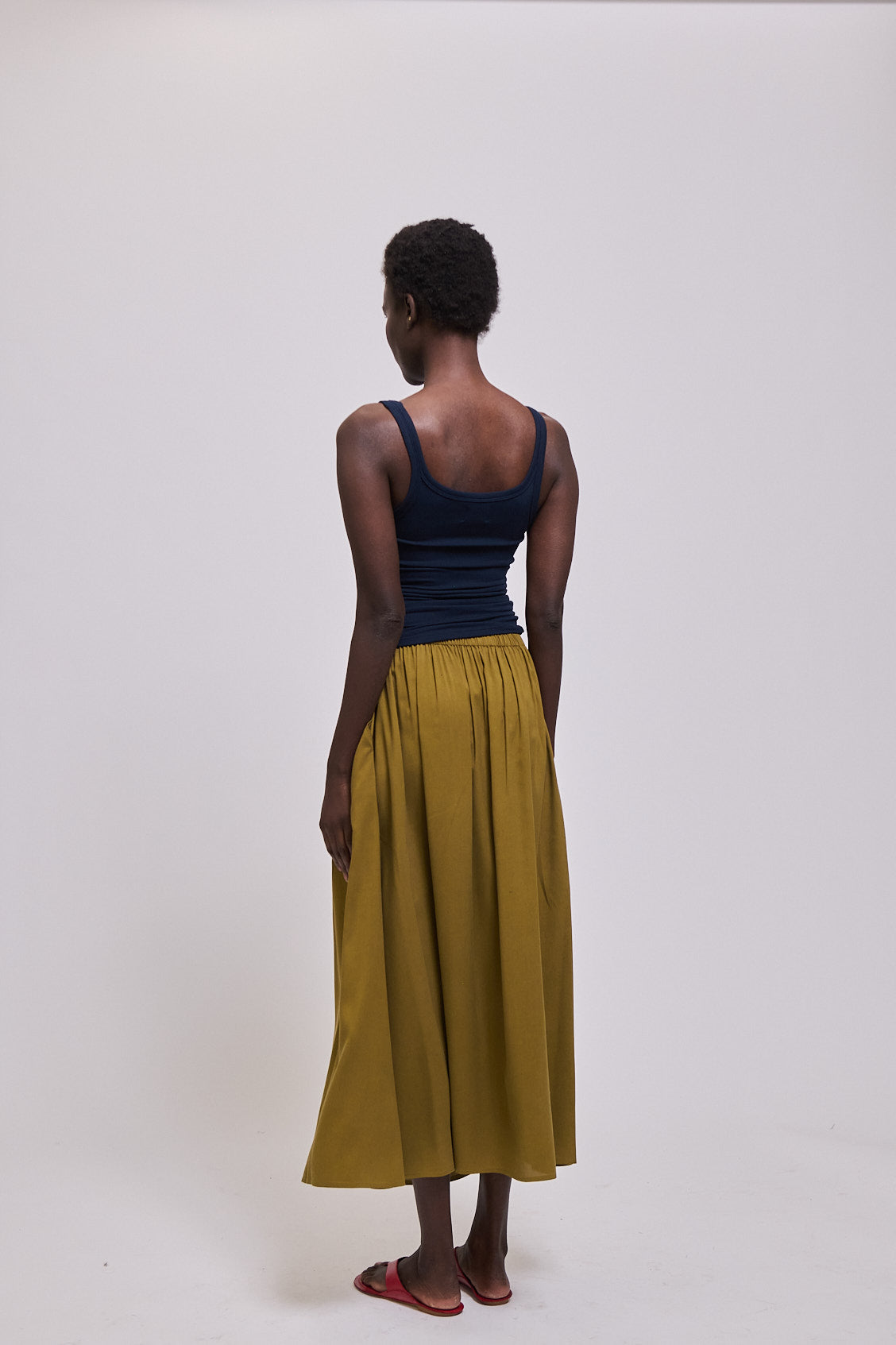 The Midi Swing Skirt in Avo