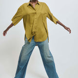 The Elbow Essential Shirt in Avo