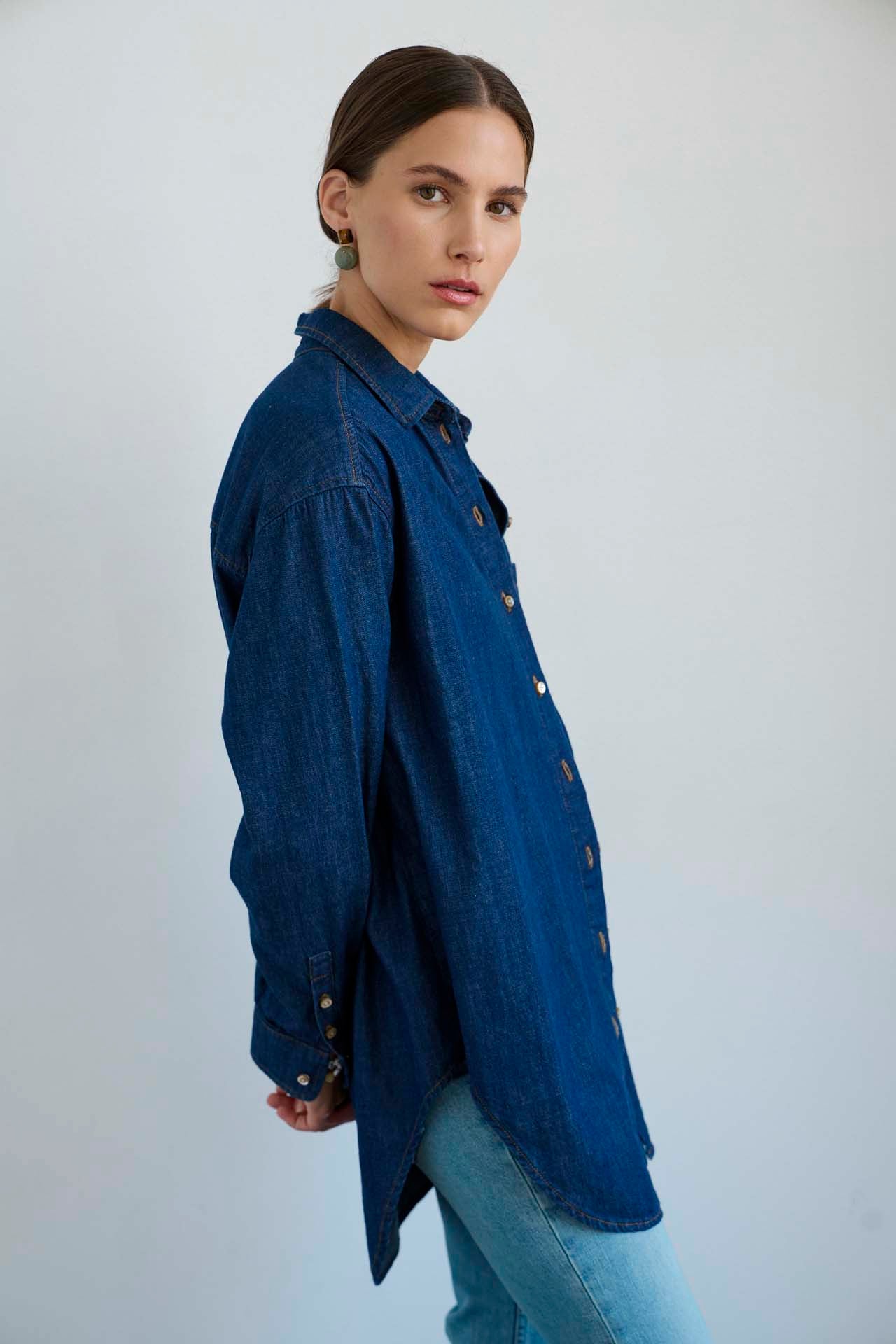 The Essential Shirt in Raw Rinse