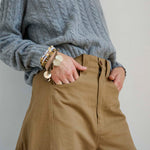The Cable V Fave in Light Heather