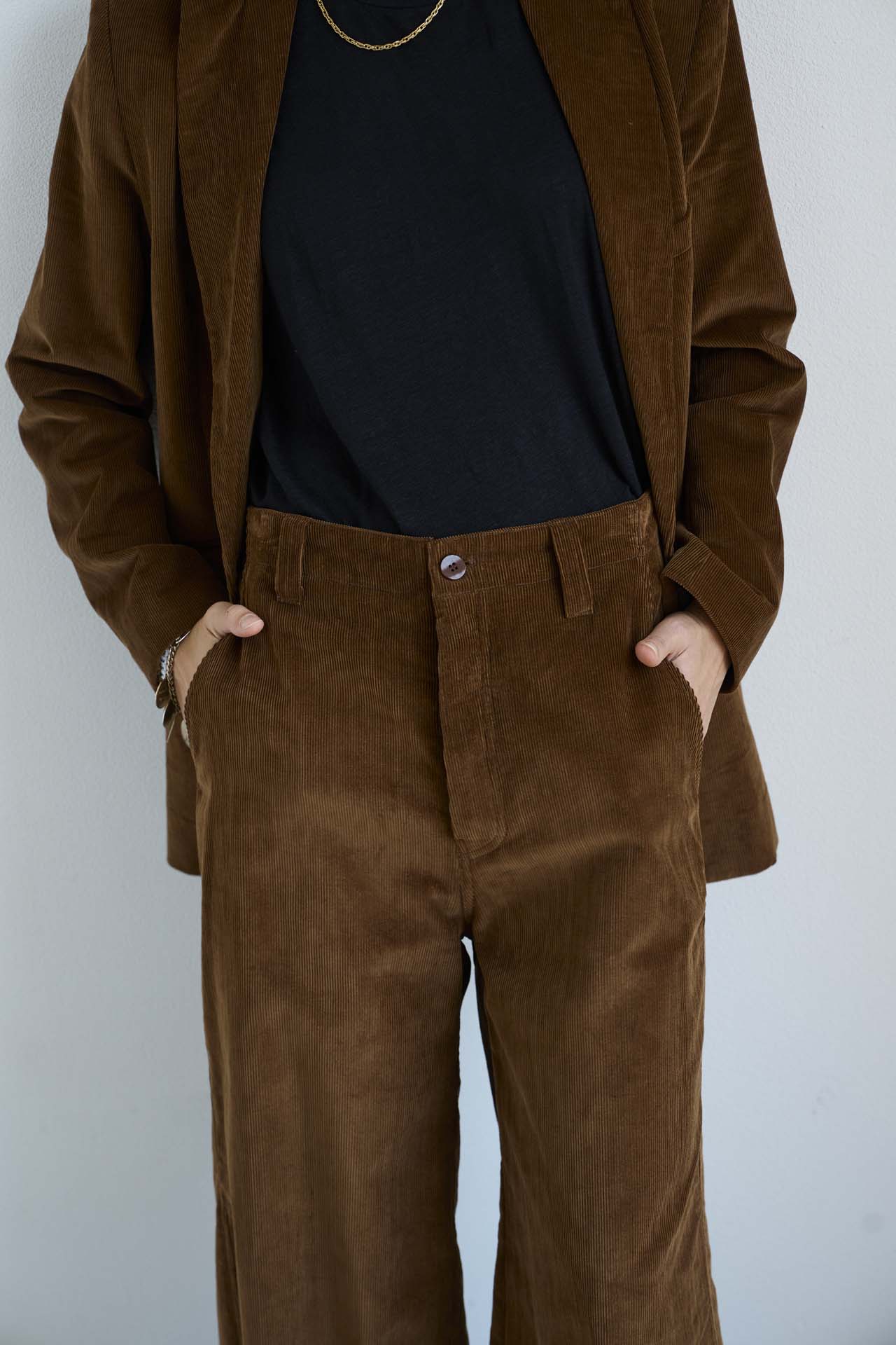 The Off Duty Trouser in Camel