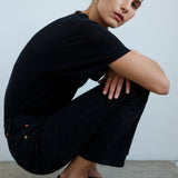 The Chameleon Tee Linen in Black