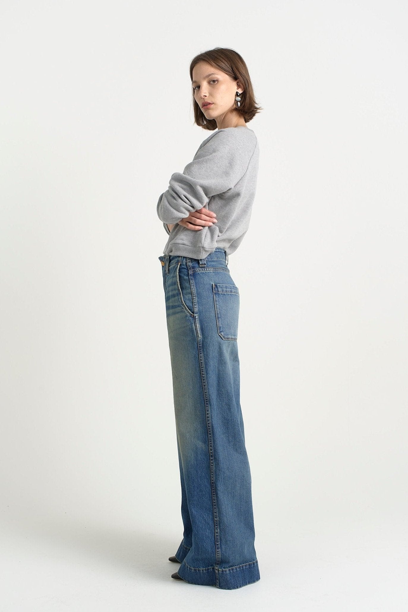 The Off Duty in Distressed Indigo - Jamie Haller