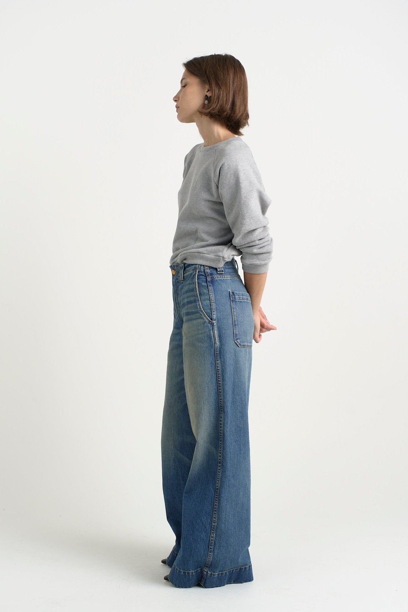 The Off Duty in Distressed Indigo - Jamie Haller