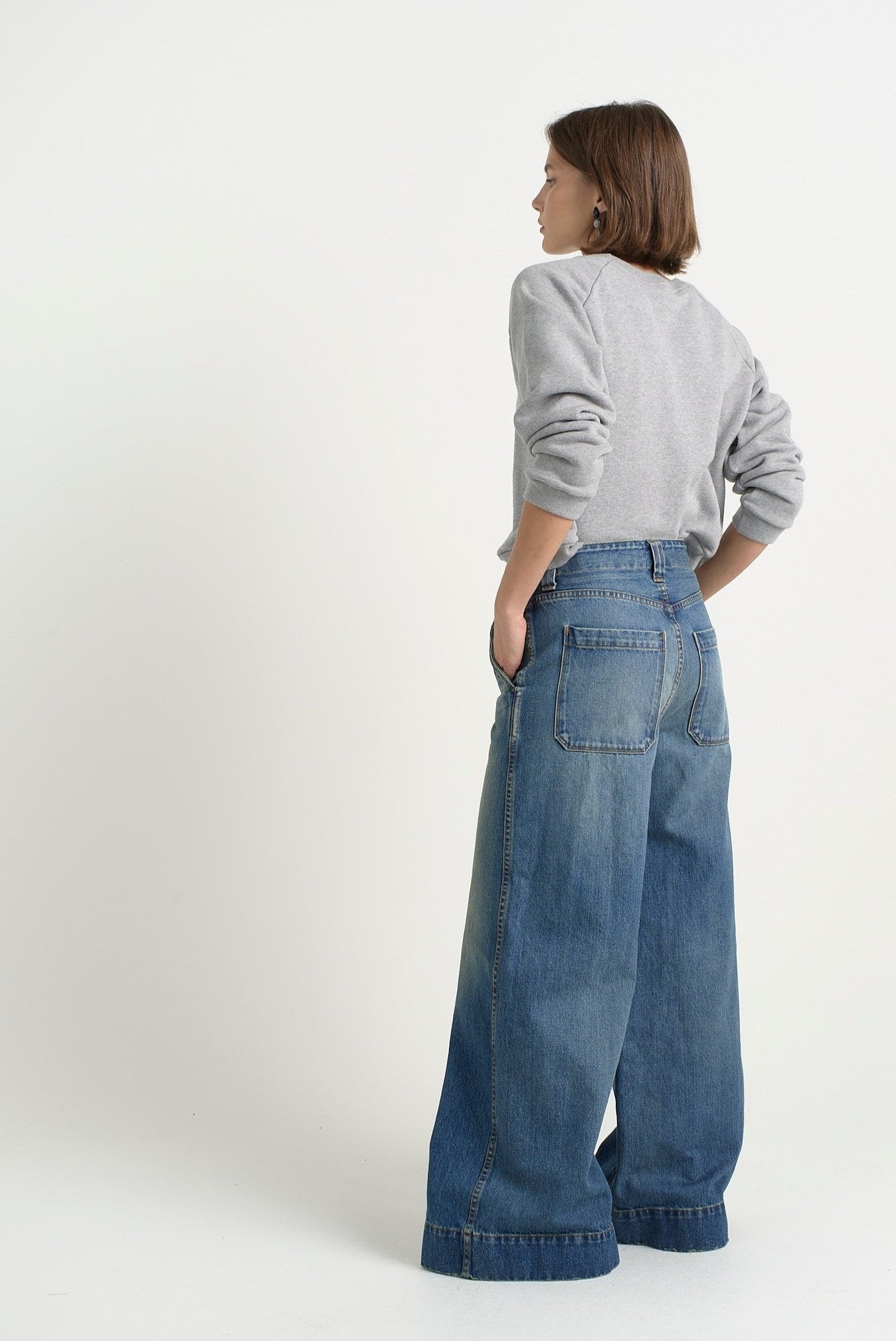 The Off Duty in Distressed Indigo - Jamie Haller
