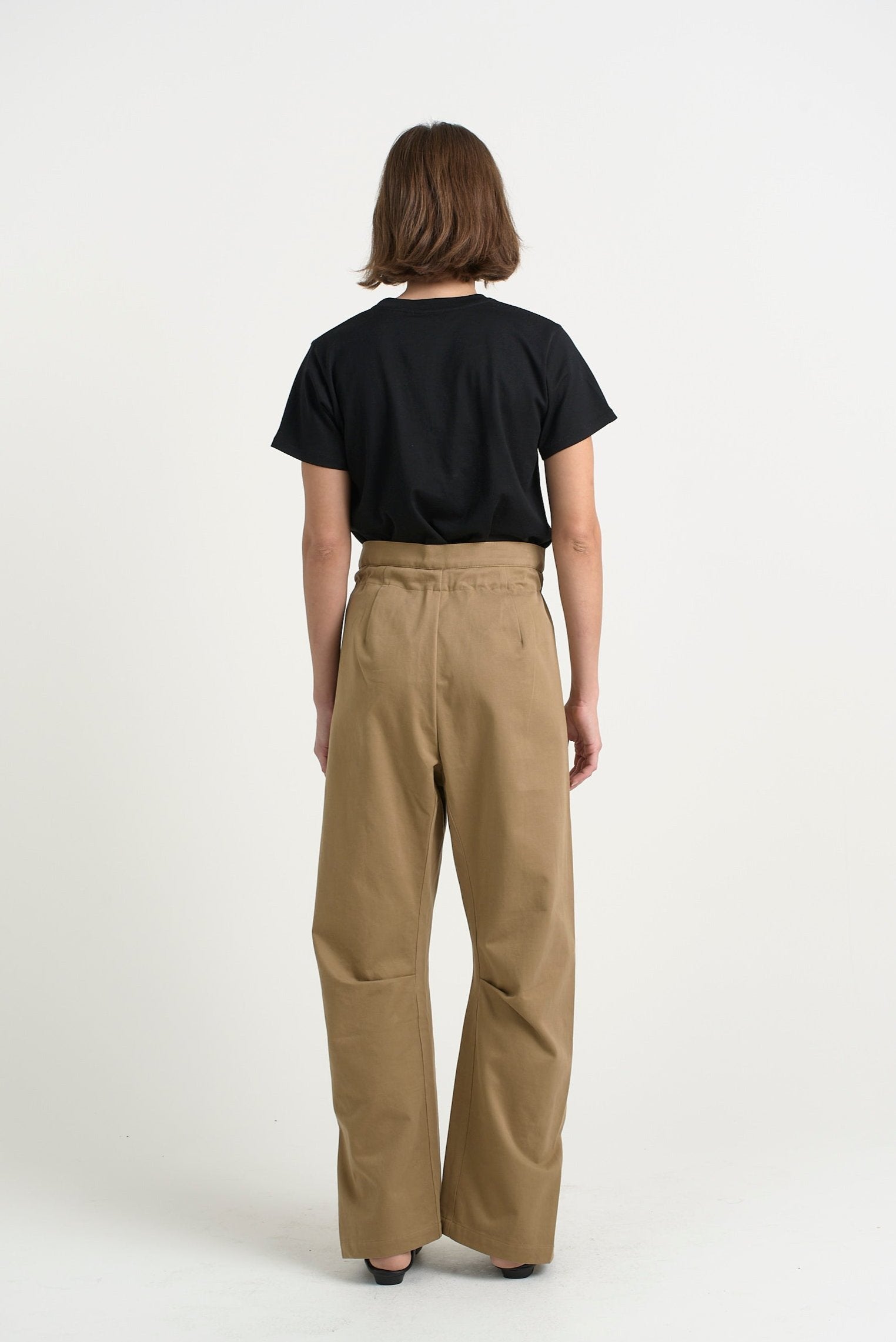 The Everything Pant in Chestnut. On body back - Jamie Haller