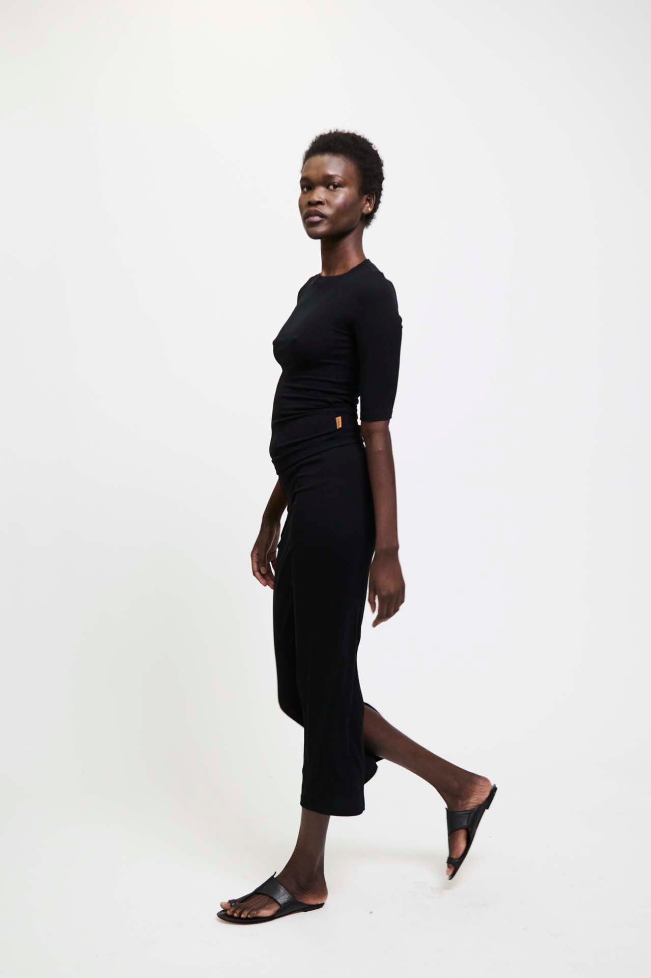 The Rib Elbow Crew in Black