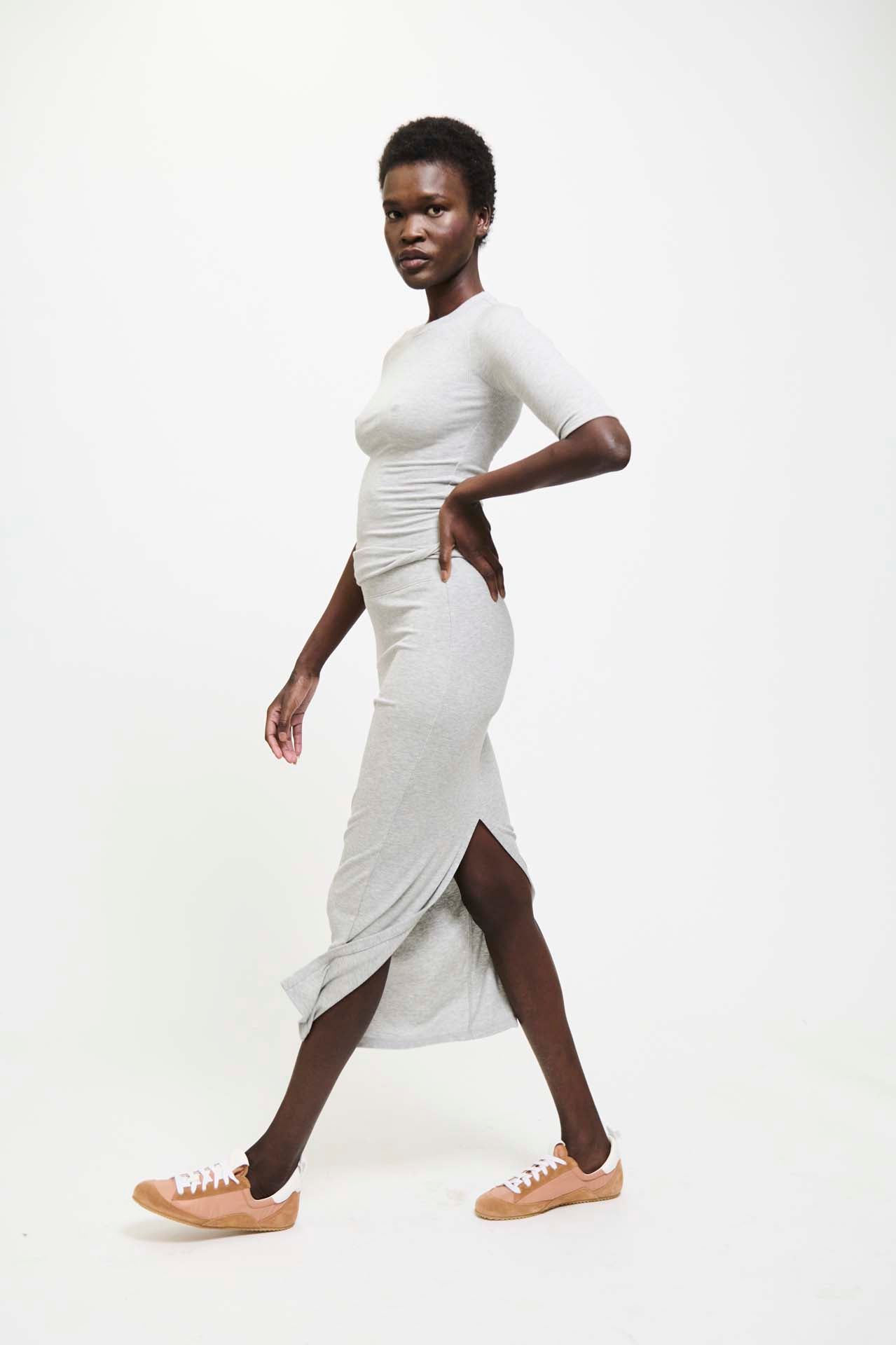The Rib Pencil Skirt in Heather Grey