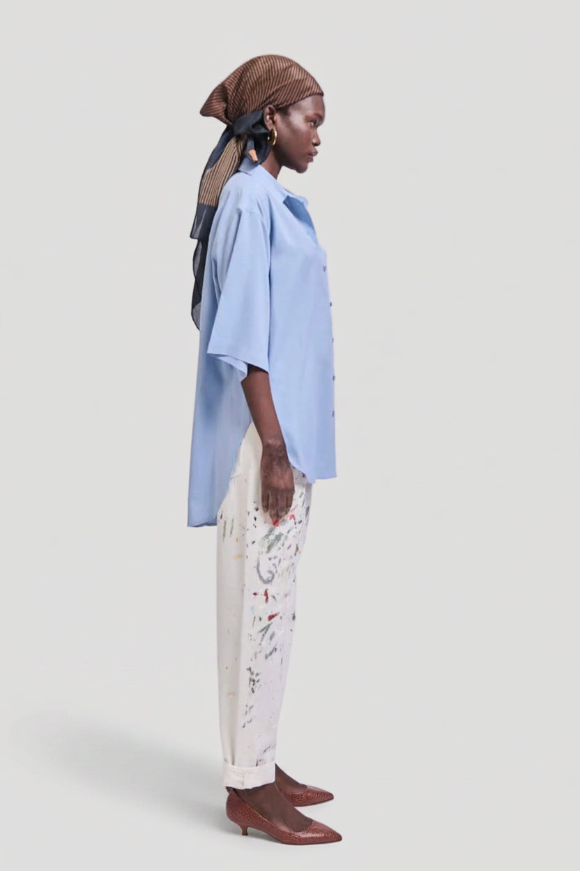 The Elbow Essential Shirt in Sky Blue