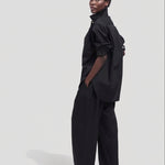 The Logo Weekend Shirt in Black