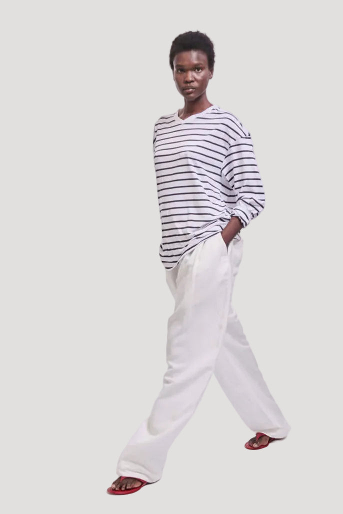 The High V Tee in White Stripe