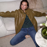 The Minimal Anorak Jacket in Olive