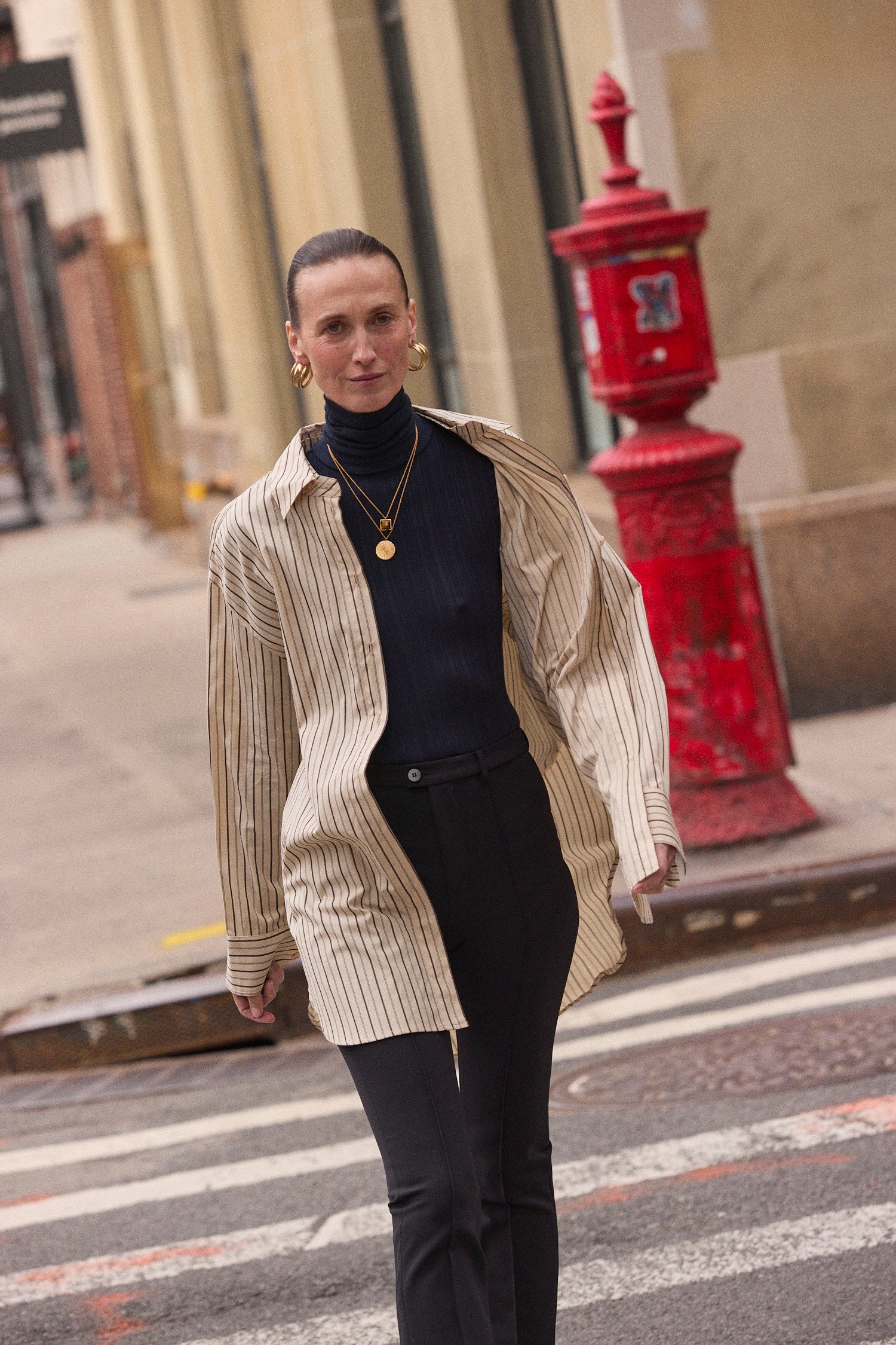 The Rib Turtleneck in Navy